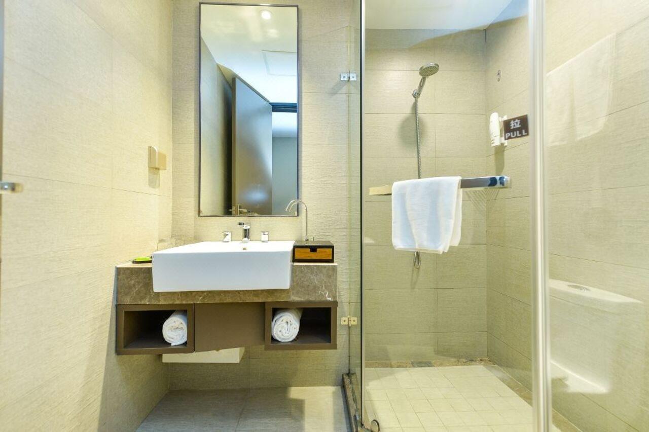 Jiahong Hotel